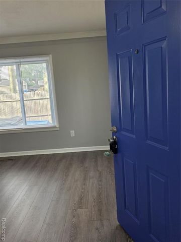 30555 Brush Street, Madison Heights, MI 48071