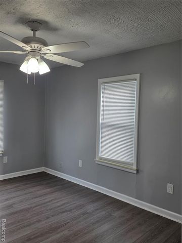 30555 Brush Street, Madison Heights, MI 48071