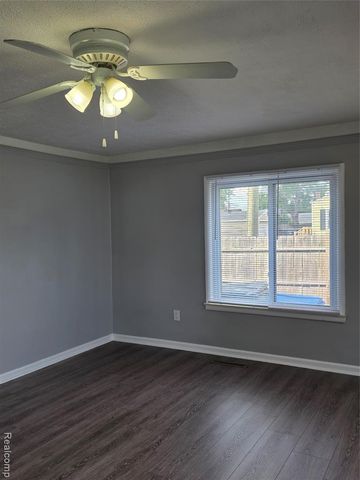 30555 Brush Street, Madison Heights, MI 48071