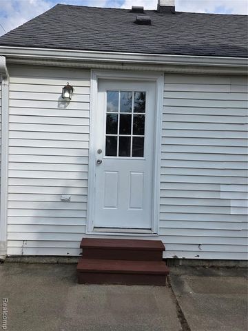 30555 Brush Street, Madison Heights, MI 48071