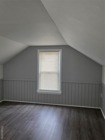 30555 Brush Street, Madison Heights, MI 48071