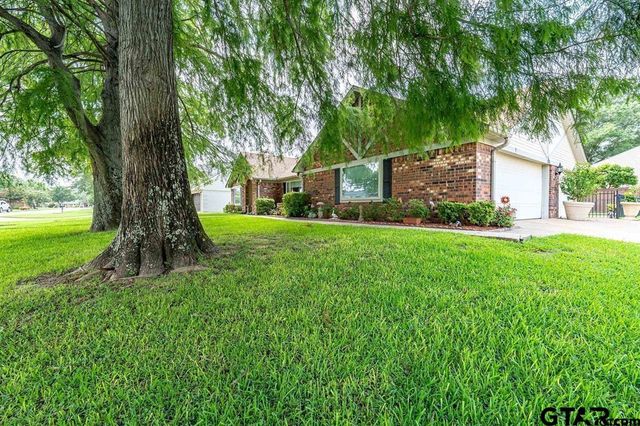 126 Fairway Dr, Bullard, TX 75757