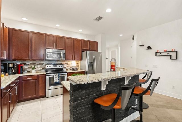 10613 BELFRY CIRCLE, Orlando, FL 32832