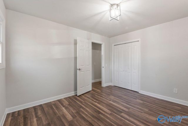 2424 Larkwood Circle NW, Huntsville, AL 35810