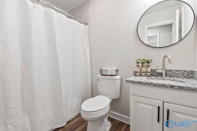 2424 Larkwood Circle NW, Huntsville, AL 35810