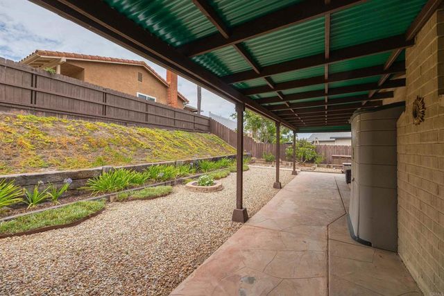 7245 Decanture Cove, San Diego, CA 92120