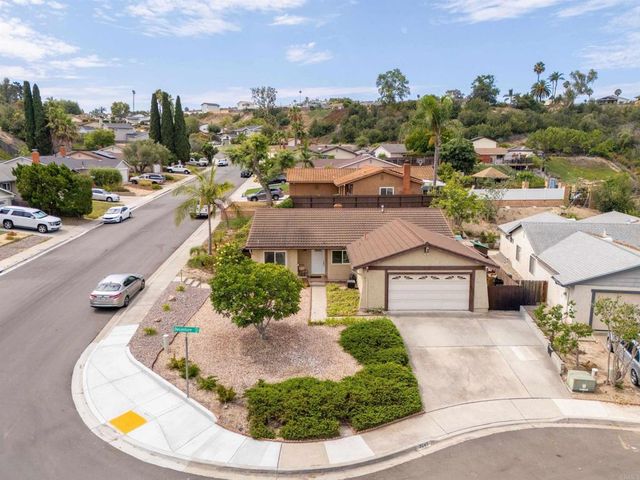 7245 Decanture Cove, San Diego, CA 92120