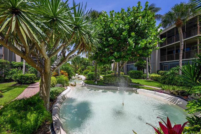 3605 S Ocean Boulevard 534, South Palm Beach, FL 33480