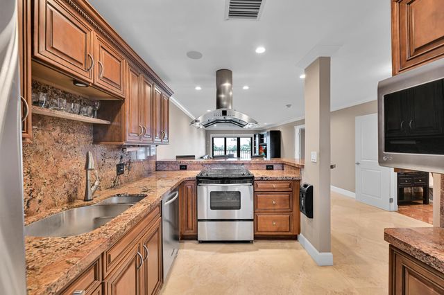 3605 S Ocean Boulevard 534, South Palm Beach, FL 33480
