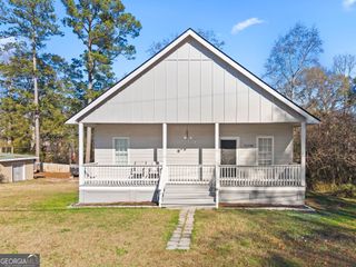 161 Arnco 6th Street, Newnan, GA 30263