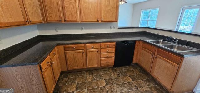6513 Barkston Trace, Douglasville, GA 30135