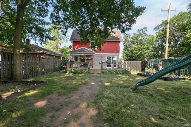 916 S 35th Street, South Bend, IN 46615