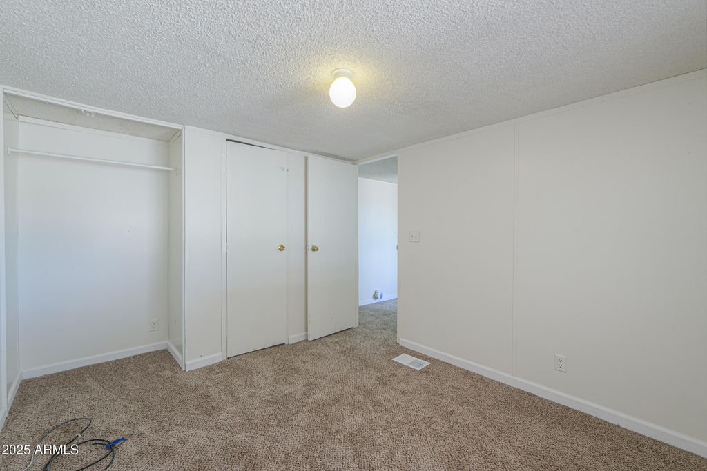Image 24 of property listing at 270 N Ralston Road, Maricopa, AZ 85139