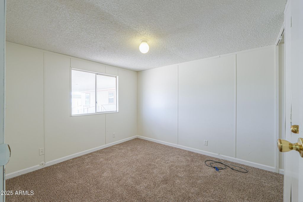 Image 25 of property listing at 270 N Ralston Road, Maricopa, AZ 85139