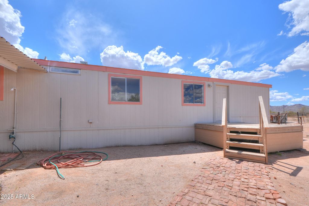 Image 40 of property listing at 270 N Ralston Road, Maricopa, AZ 85139