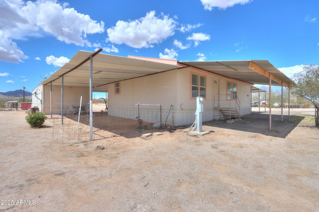 Image 63 of property listing at 270 N Ralston Road, Maricopa, AZ 85139