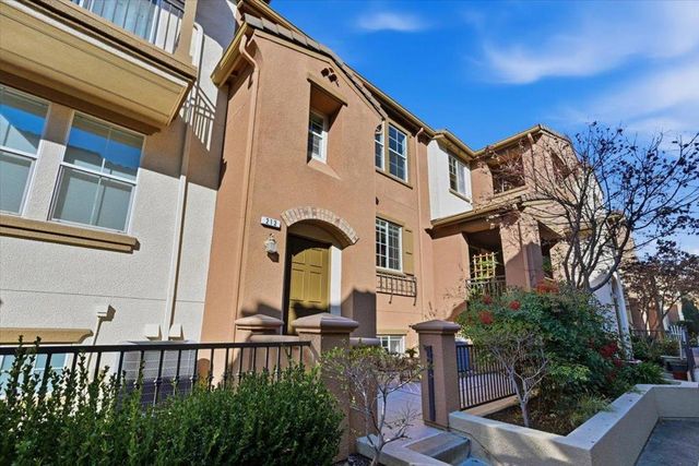 212 Boston Fern, Fremont, CA 94539