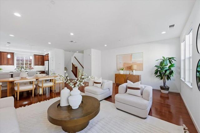 212 Boston Fern, Fremont, CA 94539