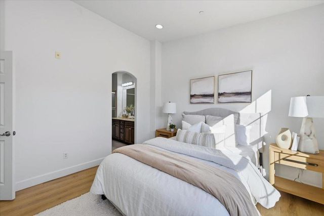 212 Boston Fern, Fremont, CA 94539