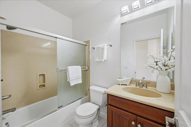 212 Boston Fern, Fremont, CA 94539