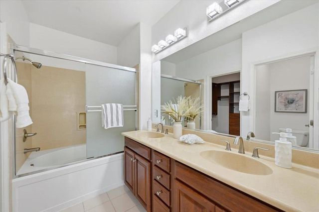 212 Boston Fern, Fremont, CA 94539