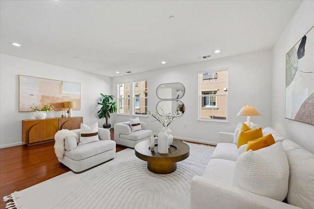 212 Boston Fern, Fremont, CA 94539