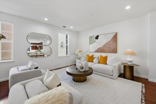 212 Boston Fern, Fremont, CA 94539