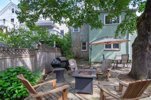 18 Grinnell Street, Irvington, NY 10533