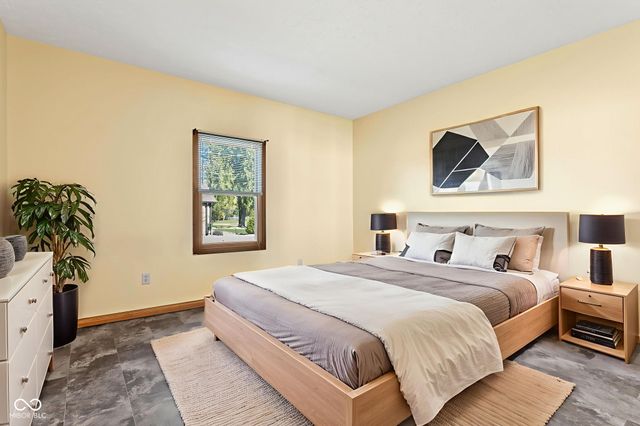 3756 N Forest Lane, Greenfield, IN 46140