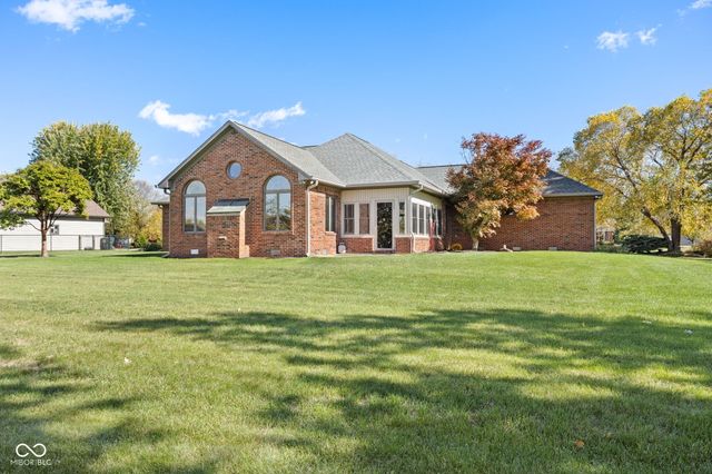 3756 N Forest Lane, Greenfield, IN 46140