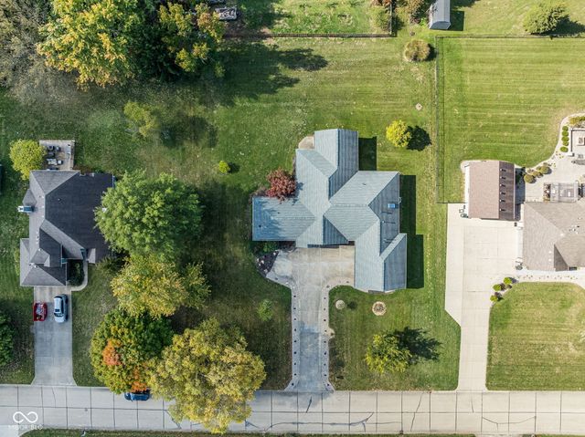 3756 N Forest Lane, Greenfield, IN 46140