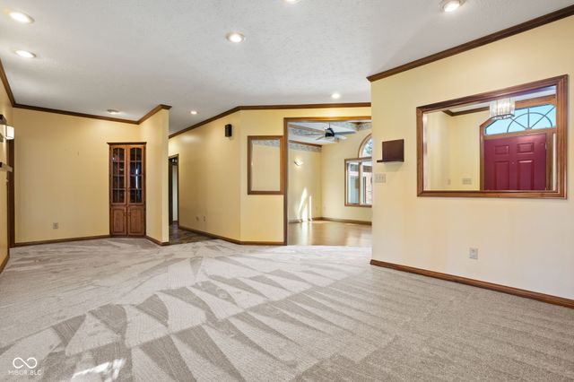 3756 N Forest Lane, Greenfield, IN 46140