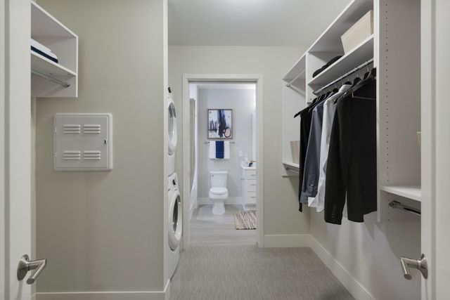 212 10th Avenue S 510, Minneapolis, MN 55415