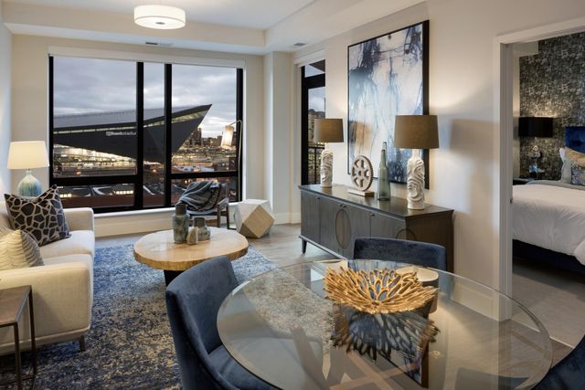 212 10th Avenue S 510, Minneapolis, MN 55415