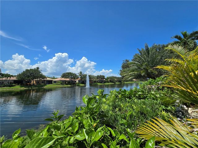 9315 E Maiden Court, Vero Beach, FL 32963