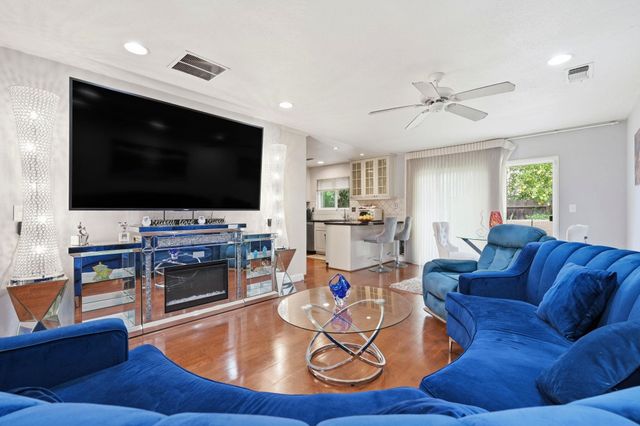 4135 Boulder Creek Cir, Stockton, CA 95219