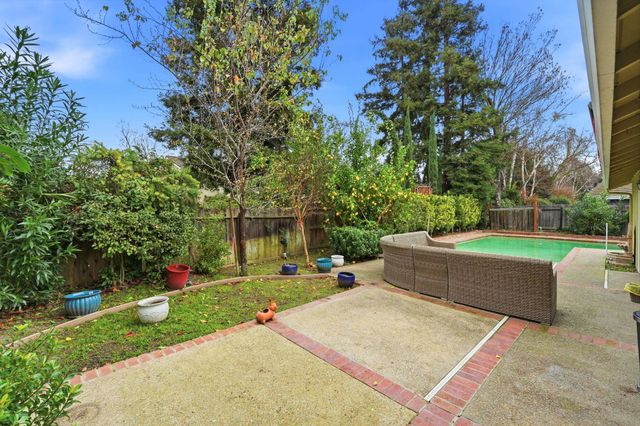 4135 Boulder Creek Cir, Stockton, CA 95219