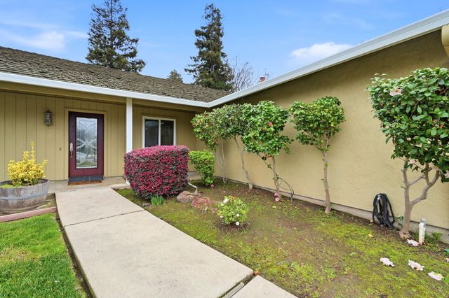 4135 Boulder Creek Cir, Stockton, CA 95219