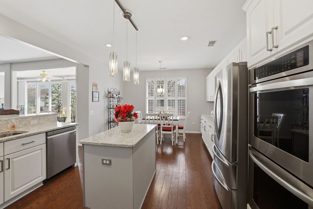 12304 Arlington Drive, Huntley, IL 60142