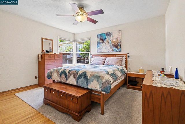 1940 Pine St, Martinez, CA 94553