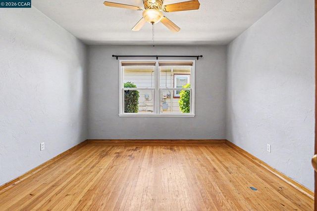 1940 Pine St, Martinez, CA 94553