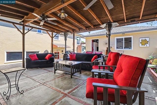 1940 Pine St, Martinez, CA 94553