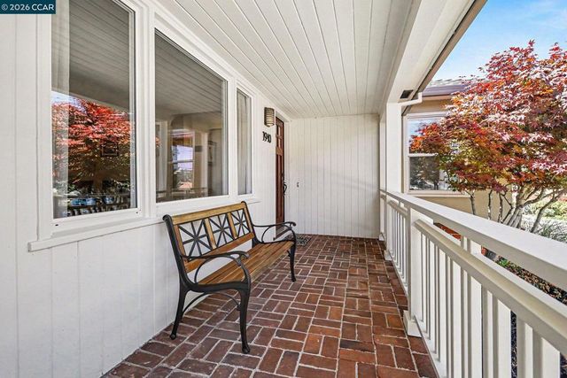 1940 Pine St, Martinez, CA 94553