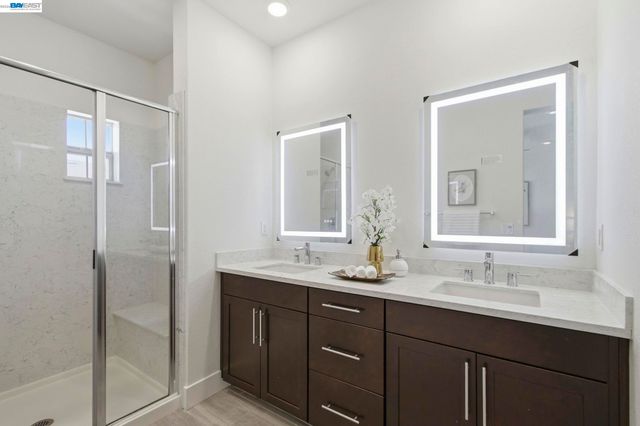 8544 Leeward Way, Newark, CA 94560