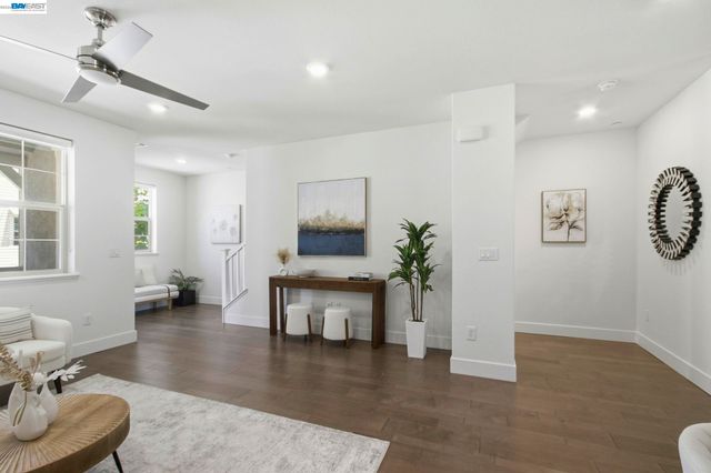 8544 Leeward Way, Newark, CA 94560