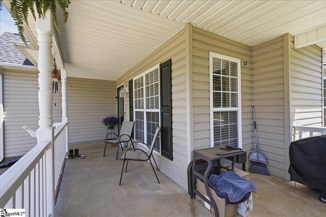 214 Cool Water Court, Boiling Springs, SC 29316