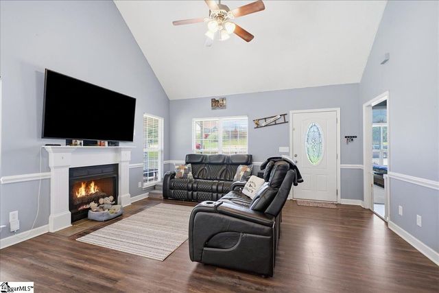 214 Cool Water Court, Boiling Springs, SC 29316