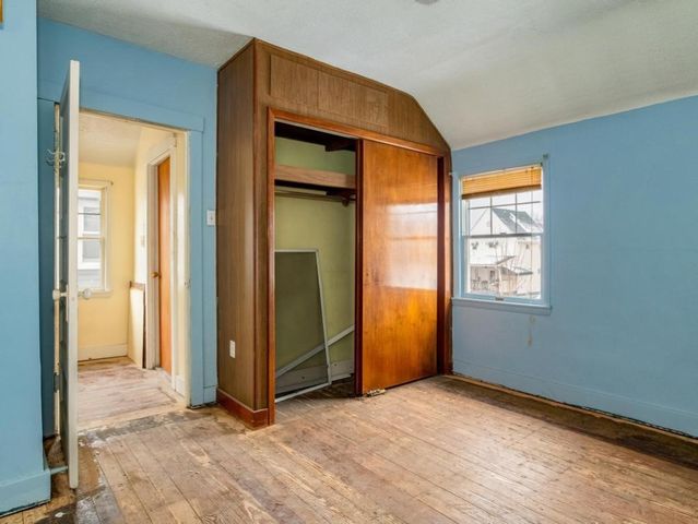 1620 Mcminn St, Aliquippa, PA 15001