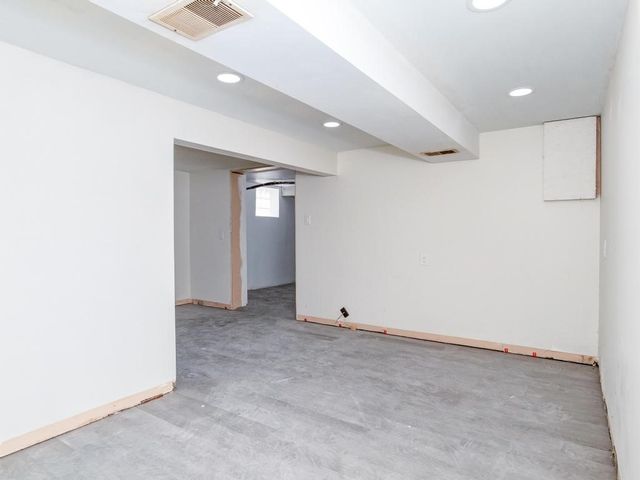 1620 Mcminn St, Aliquippa, PA 15001