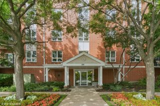 100 N Milwaukee Avenue 501, Wheeling, IL 60090